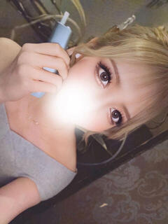 みな