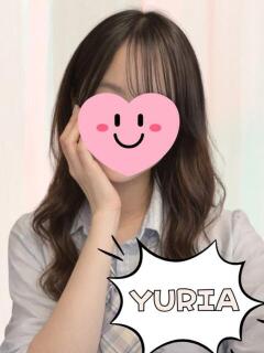 ゆりあ