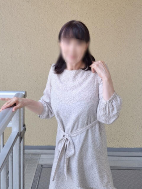 めい 2