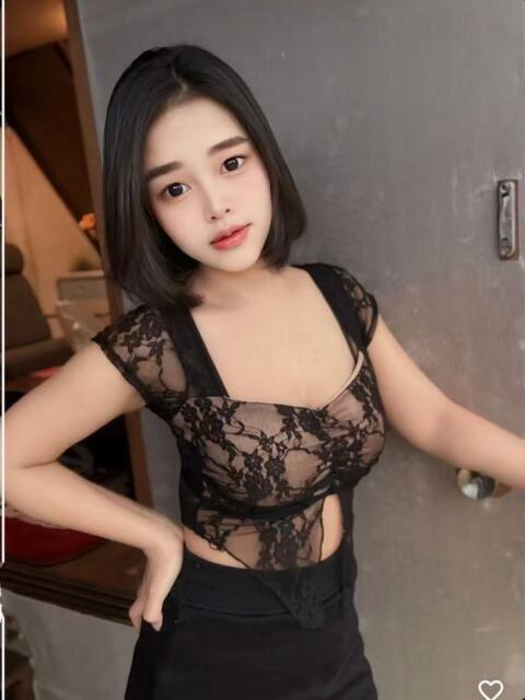 新人モエちゃん 3