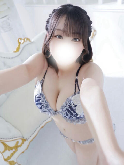 あやな 4