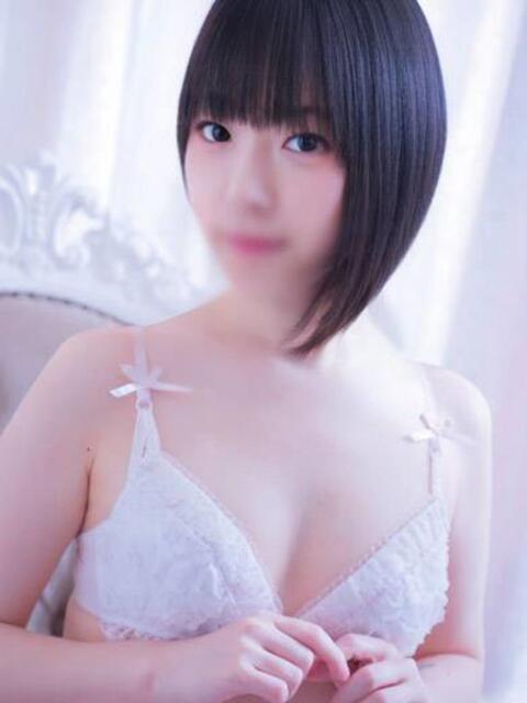 桃愛もな★愛くるしい… 3
