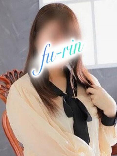 りな 3