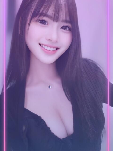 エミリ