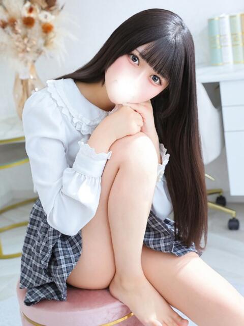 まゆり★新卒18歳！… 2