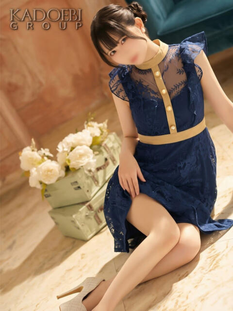 紫乃 (?) 4